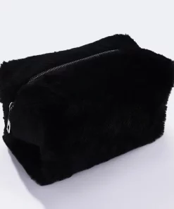 Alternative view of Trousse fausse fourrure