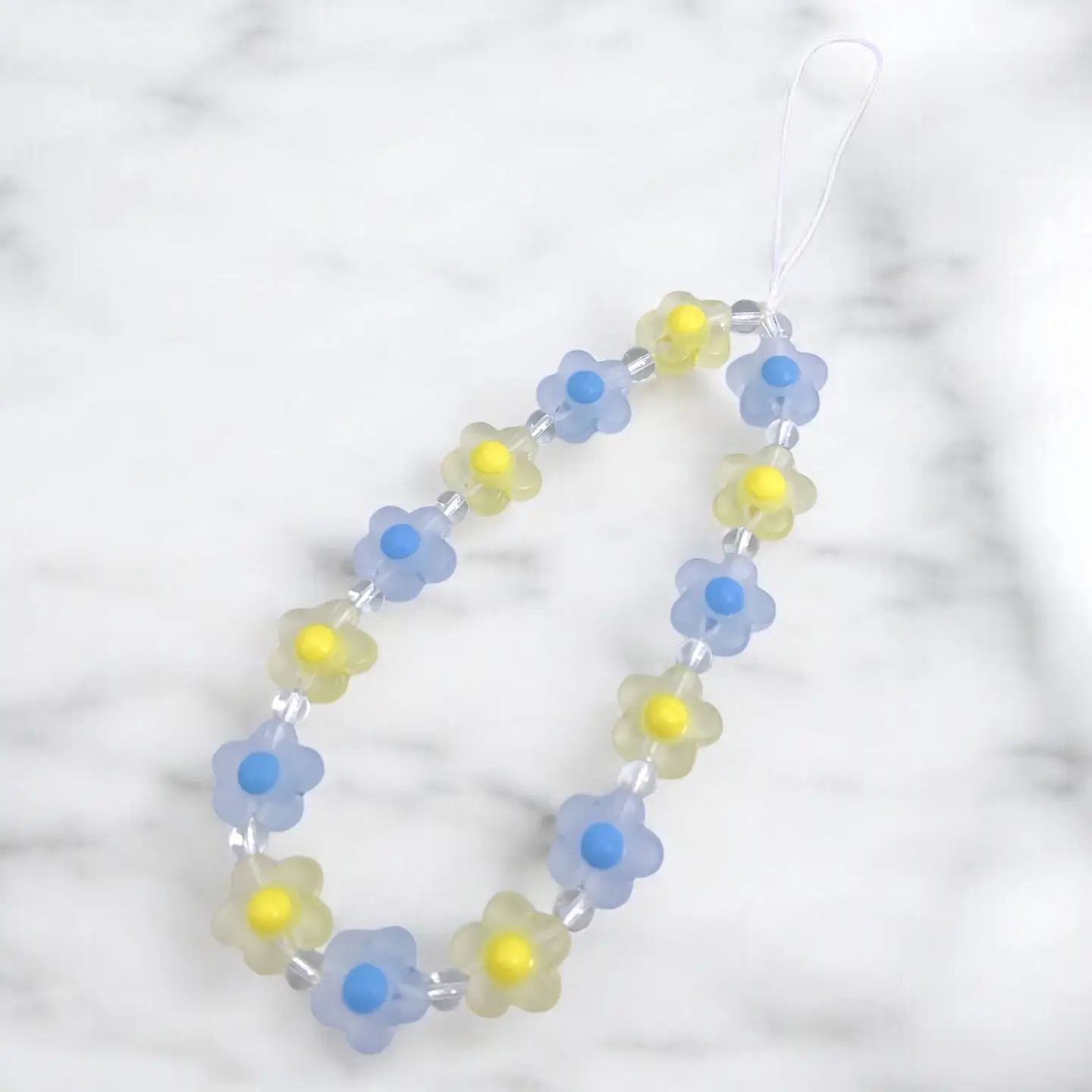 Chaîne de téléphone à fleurs